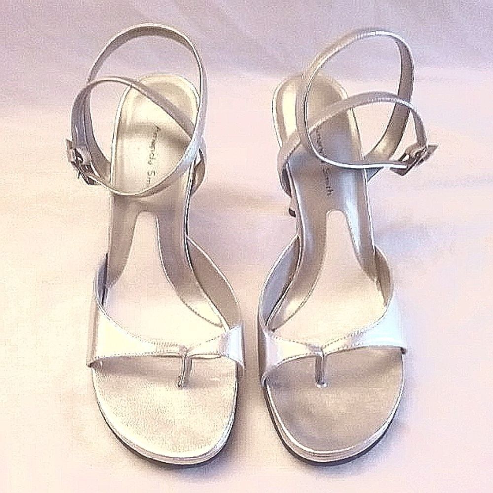 Womens Amanda Smith Gorgeous Wrap Around Ankle Sandal Size 6 1/2 M